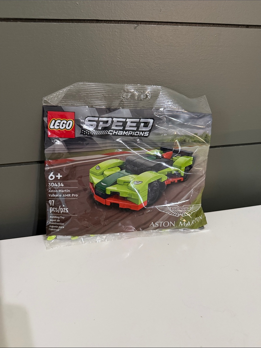 LEGO 30434 Speed Champions Aston Martin AMR Pro